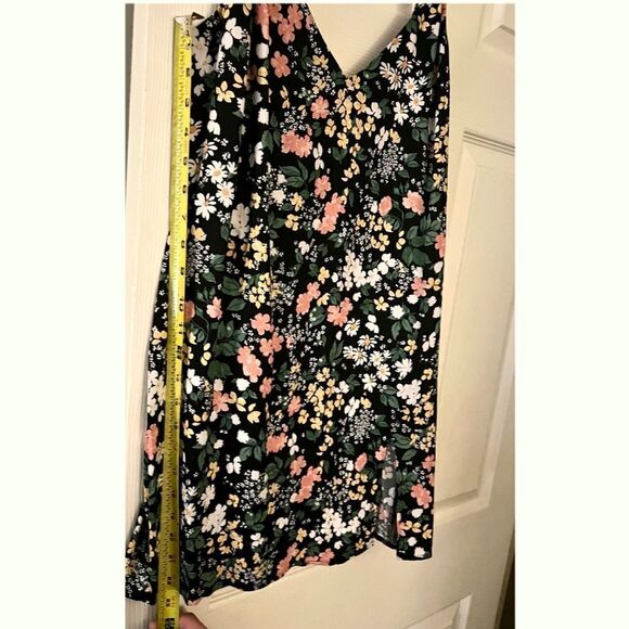 REFORMATION Marlowe dress in Flowery - Picture 11 of 13